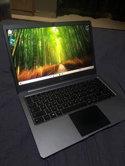 GEMINI ULTRA THIN LAPTOP