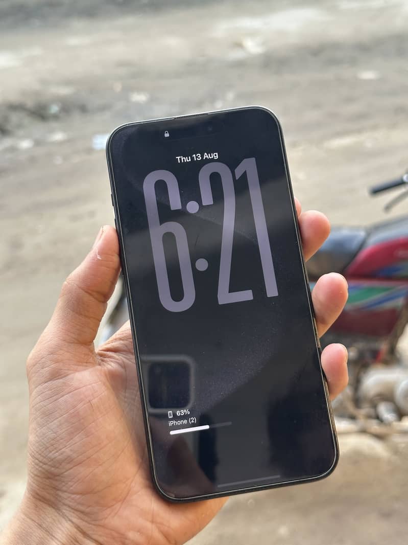 Apple iPhone 15 Pro Max 1