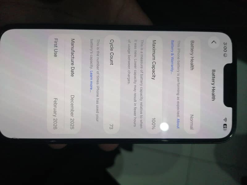 Apple iPhone 16e 1
