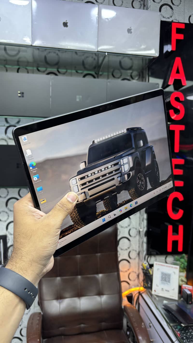Microsoft surface pro 9 core i7-12th Generation 5