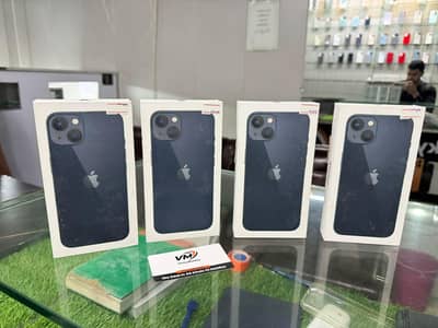 Apple iPhone 13