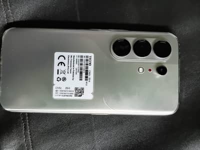 camon 50 pro 8/8ram storage 256 original box with original charger