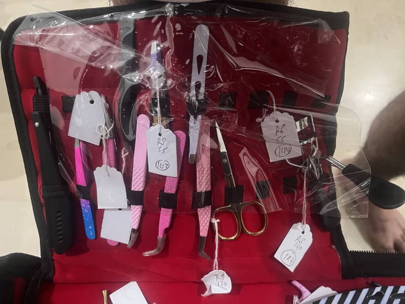 Scissors 1