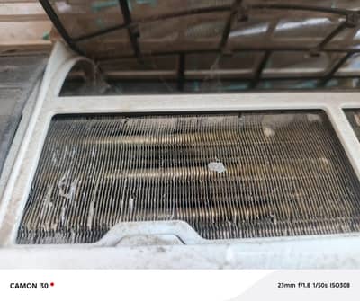 Haier AC 1 ton 03132623430