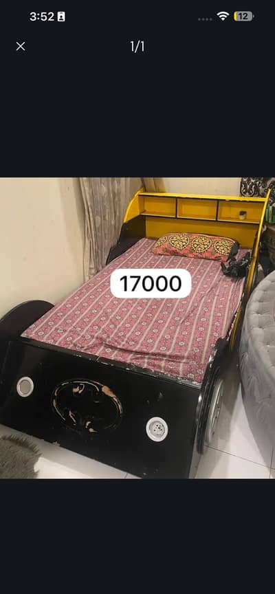 Single bed with mattress