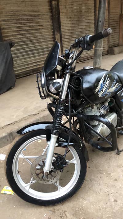 Suzuki Gs150 se