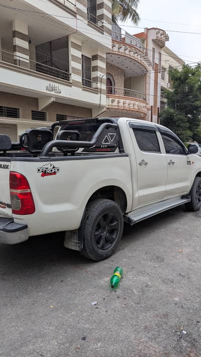 Toyota Hilux 2013