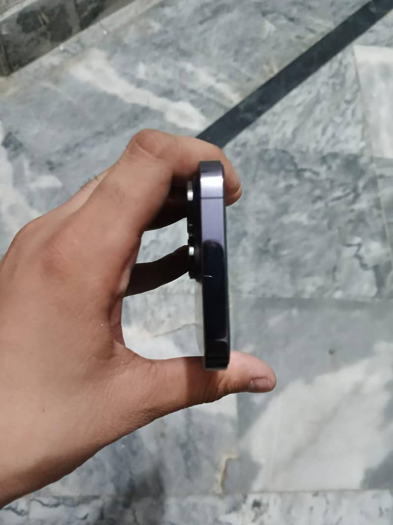 IPHONE 14PRO JV 4