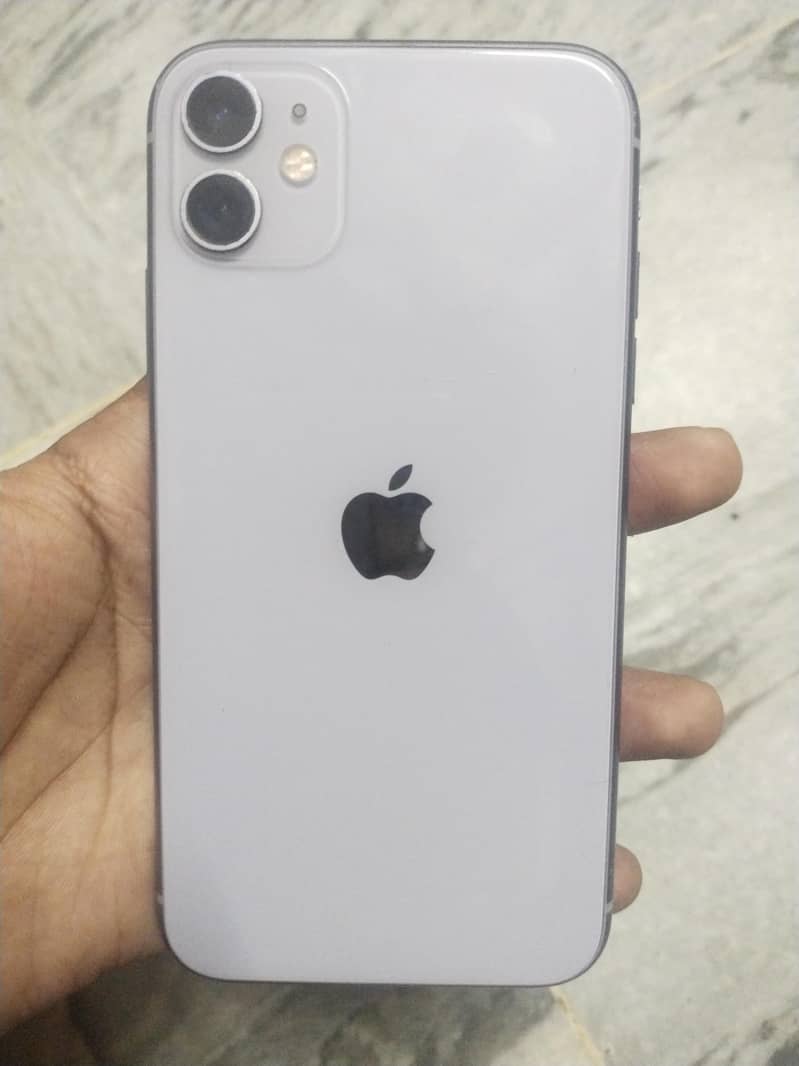 Apple iPhone 11 0