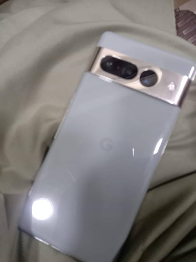 Google Pixel 7 Pro 2