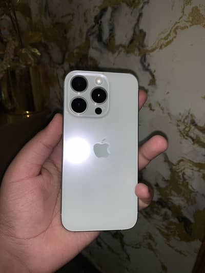 Apple iPhone 15 Pro