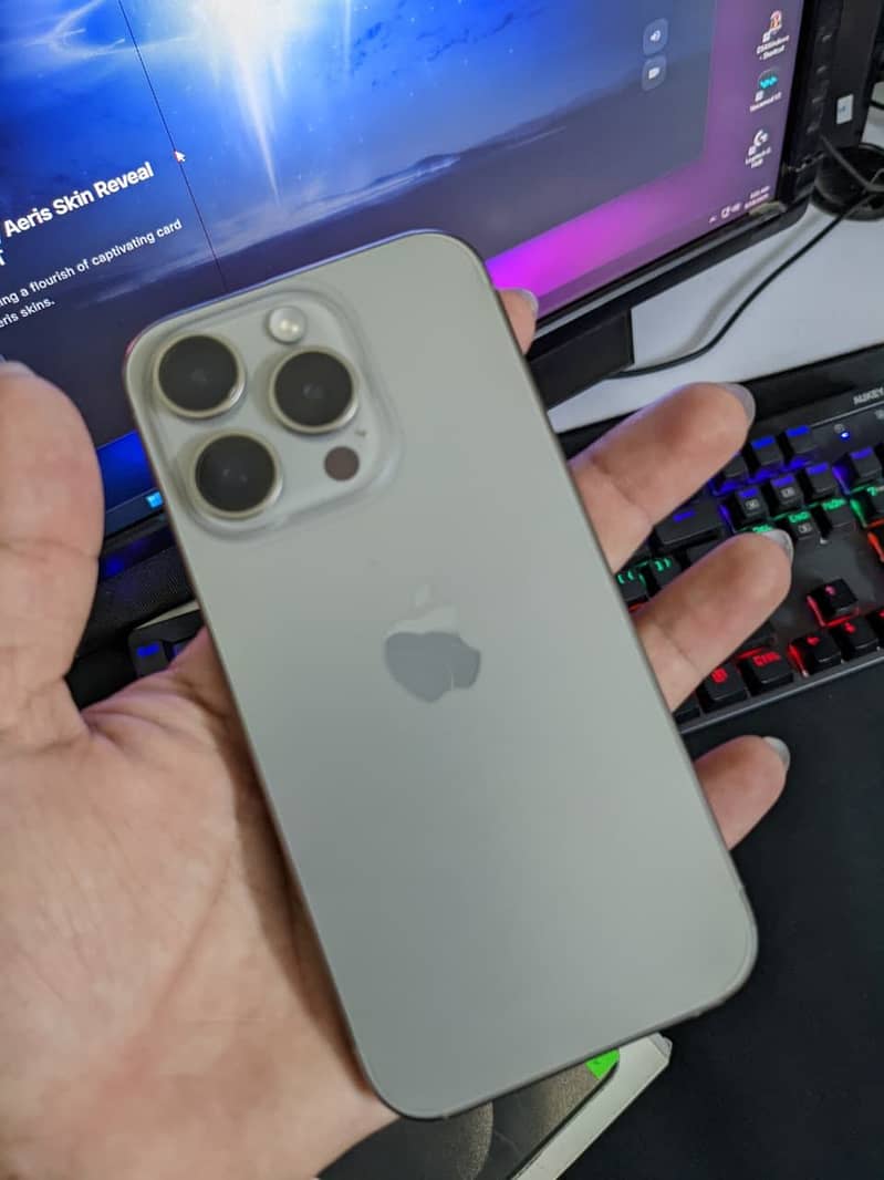 Iphoen 15 Pro 5
