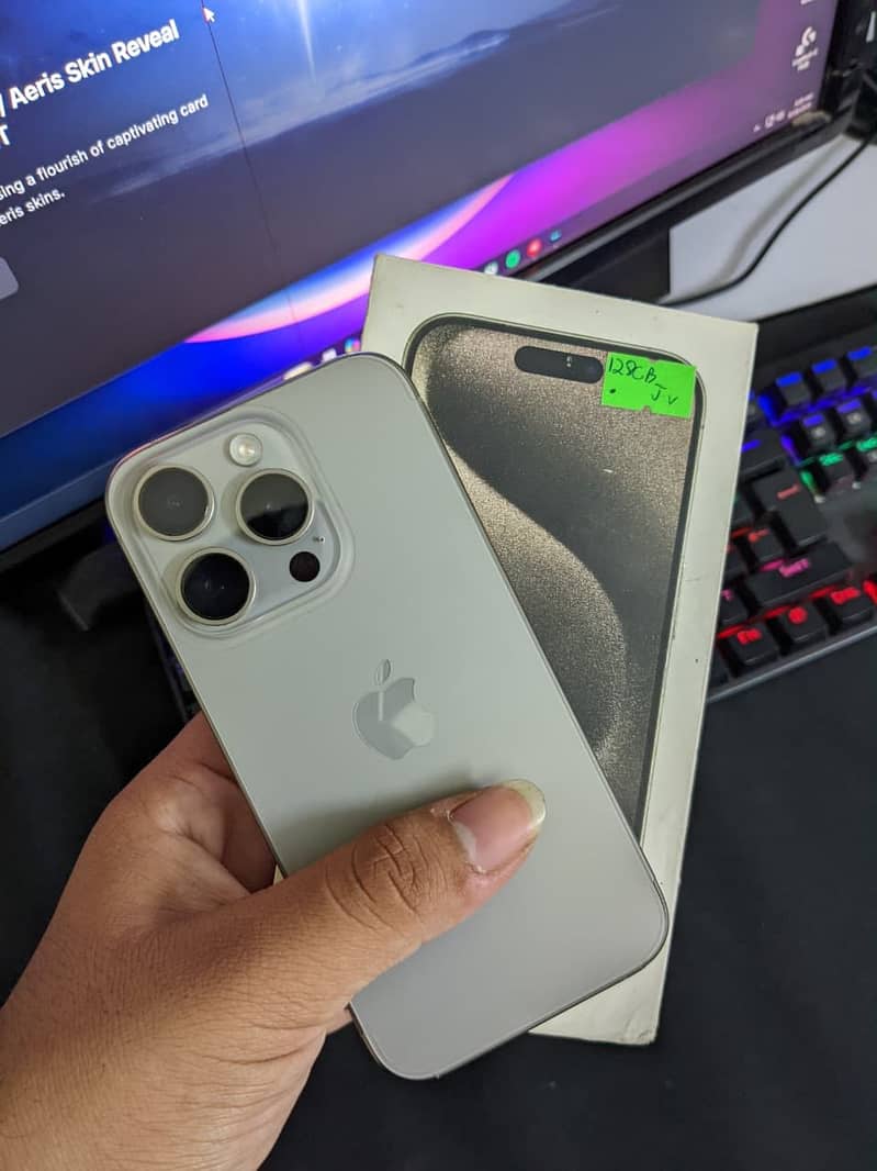 Iphoen 15 Pro 9