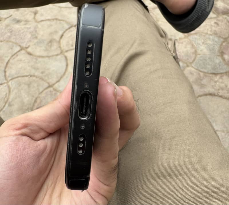 Iphone 15 pro jv 5