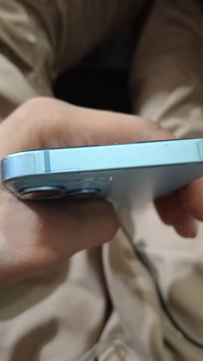 Apple iPhone 14