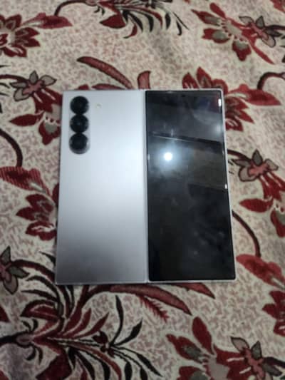 Samsung Mobile Z Fold 6