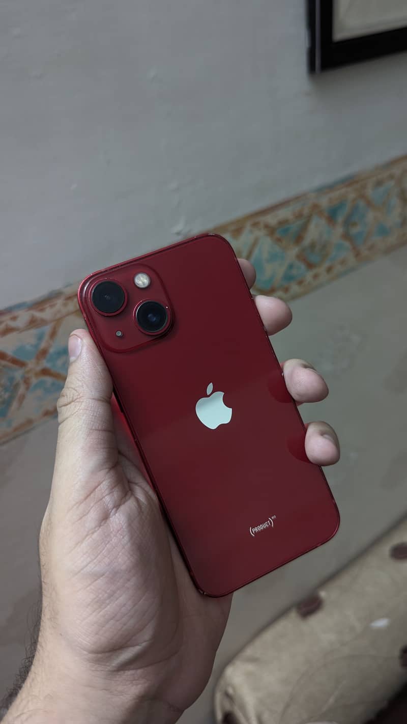 Apple iPhone 13 mini 4
