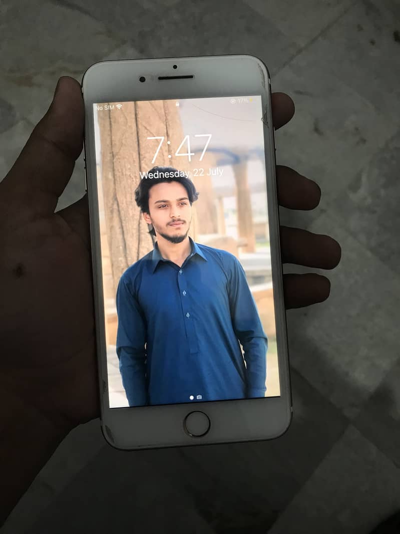 Apple iPhone 7 Plus 4