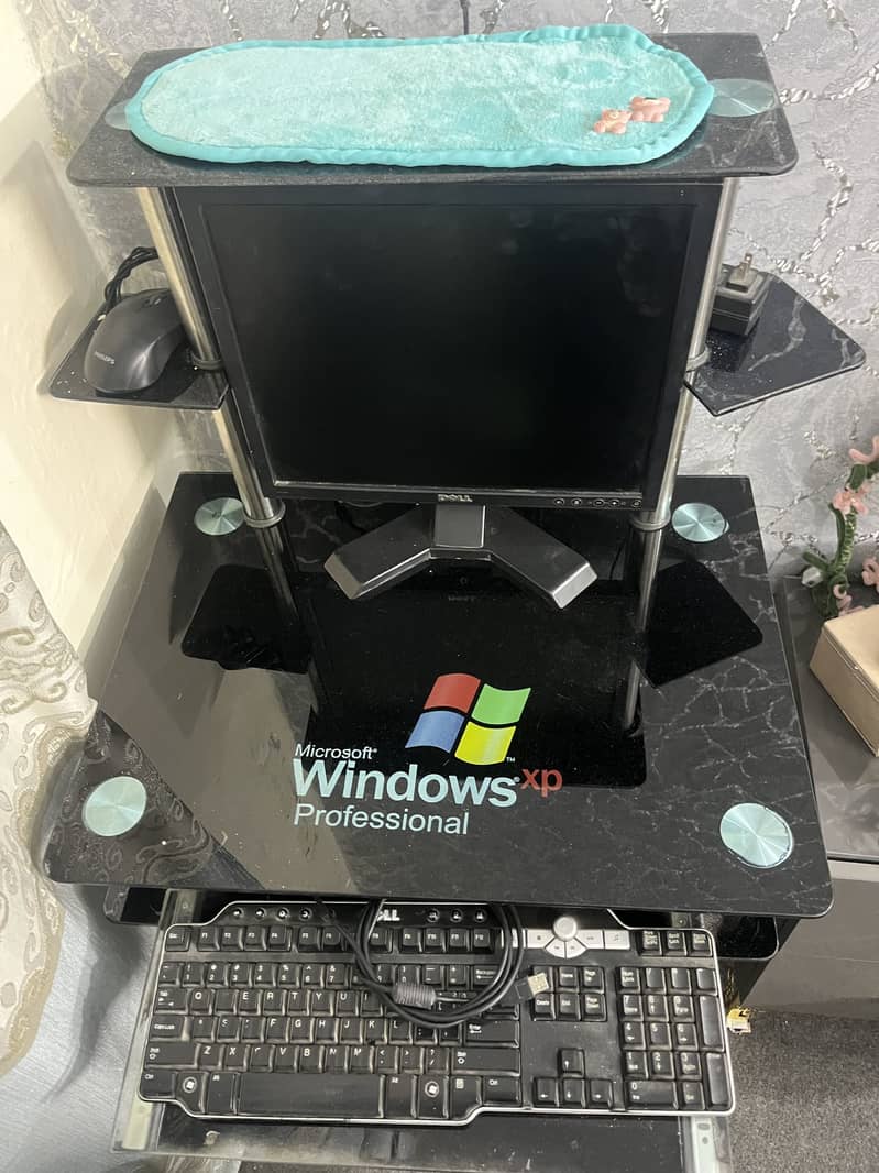 Computer Table | Trawlie | 2