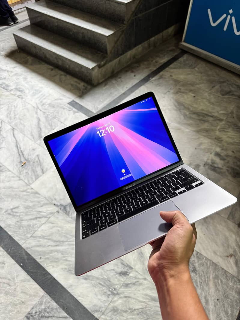 MacBook pro 1