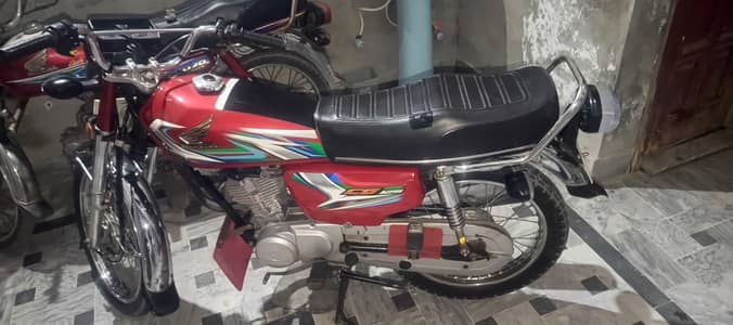 CG 125 2022/23 model