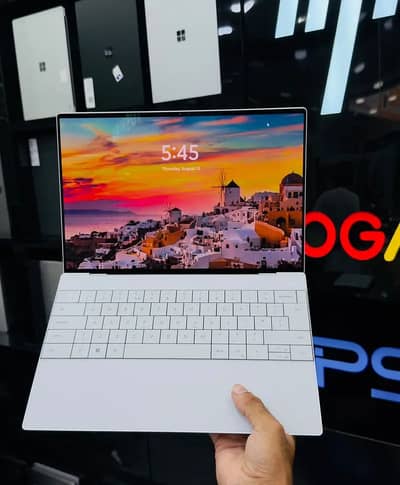 Dell XPS 13 9320 | 12th Gen Core™ i7-1260P 3.5K OLED Touchscreen