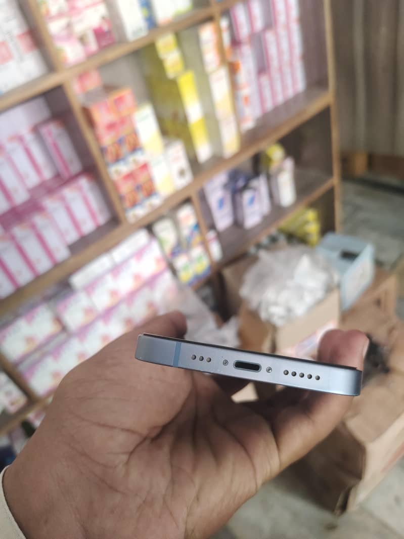Apple iPhone 14 1