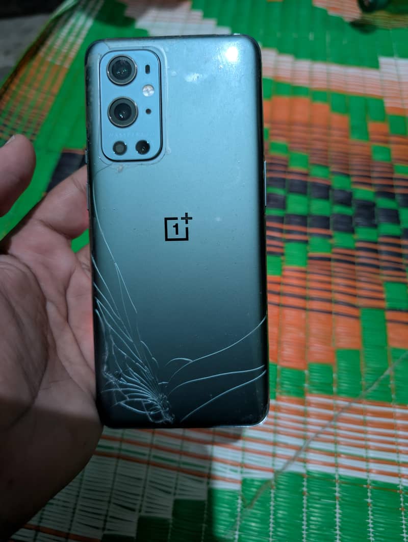 One Plus 9 Pro 4