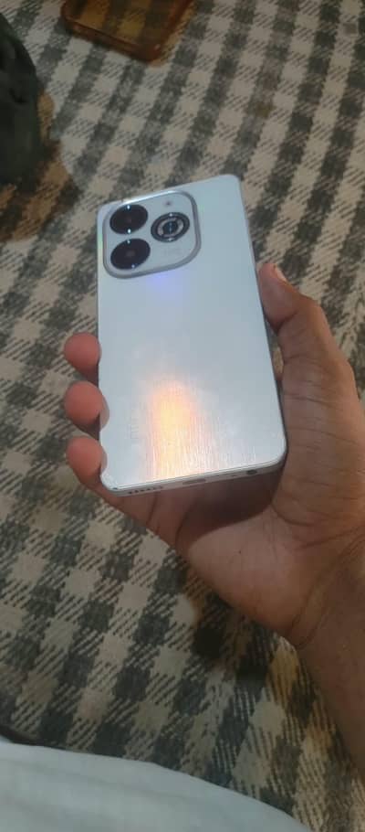 Infinix smart 8 Plus