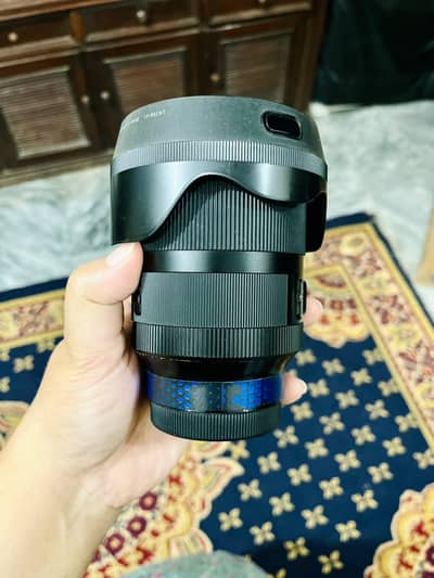 35mm 1.4  DG DN sigma lens