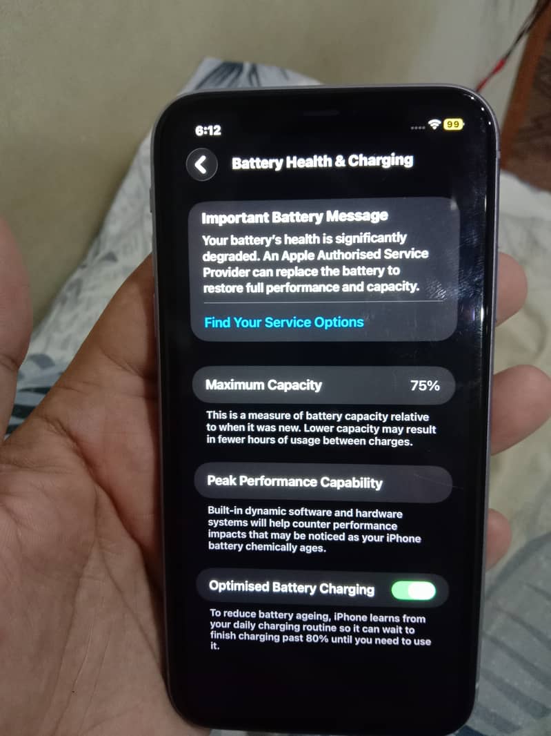 Apple iPhone 11 3