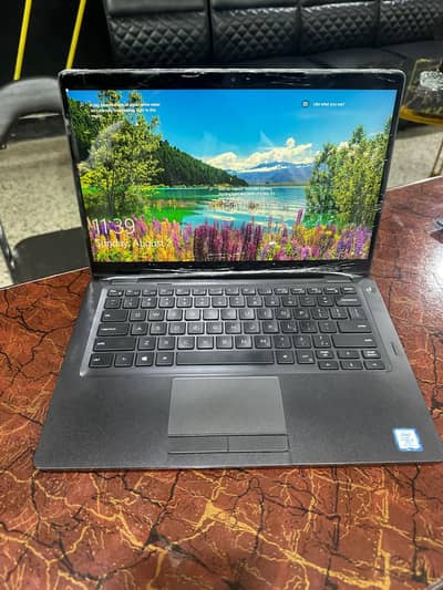 Dell latitude i5 8th gen 8/256 touch 360 A+condition charger k sth