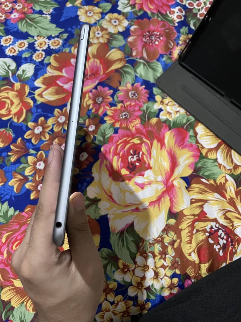 Ipad 6 generation 4