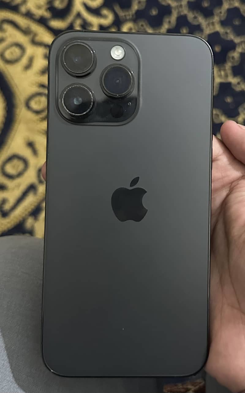 Apple iPhone 14 Pro Max 2