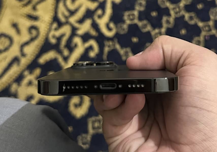 Apple iPhone 14 Pro Max 5