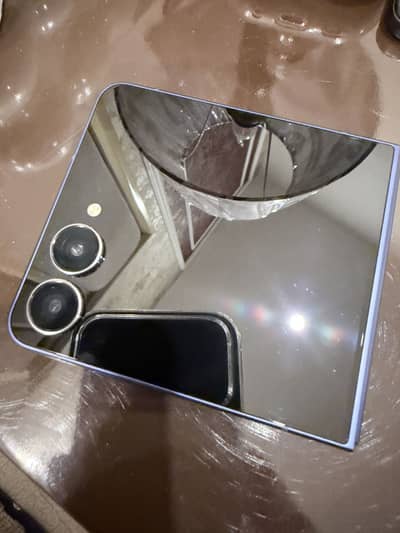 Samsung Z Flip 7