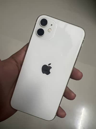 Apple iPhone 11 (128 GB) (EXCELLENT CONDITION)
