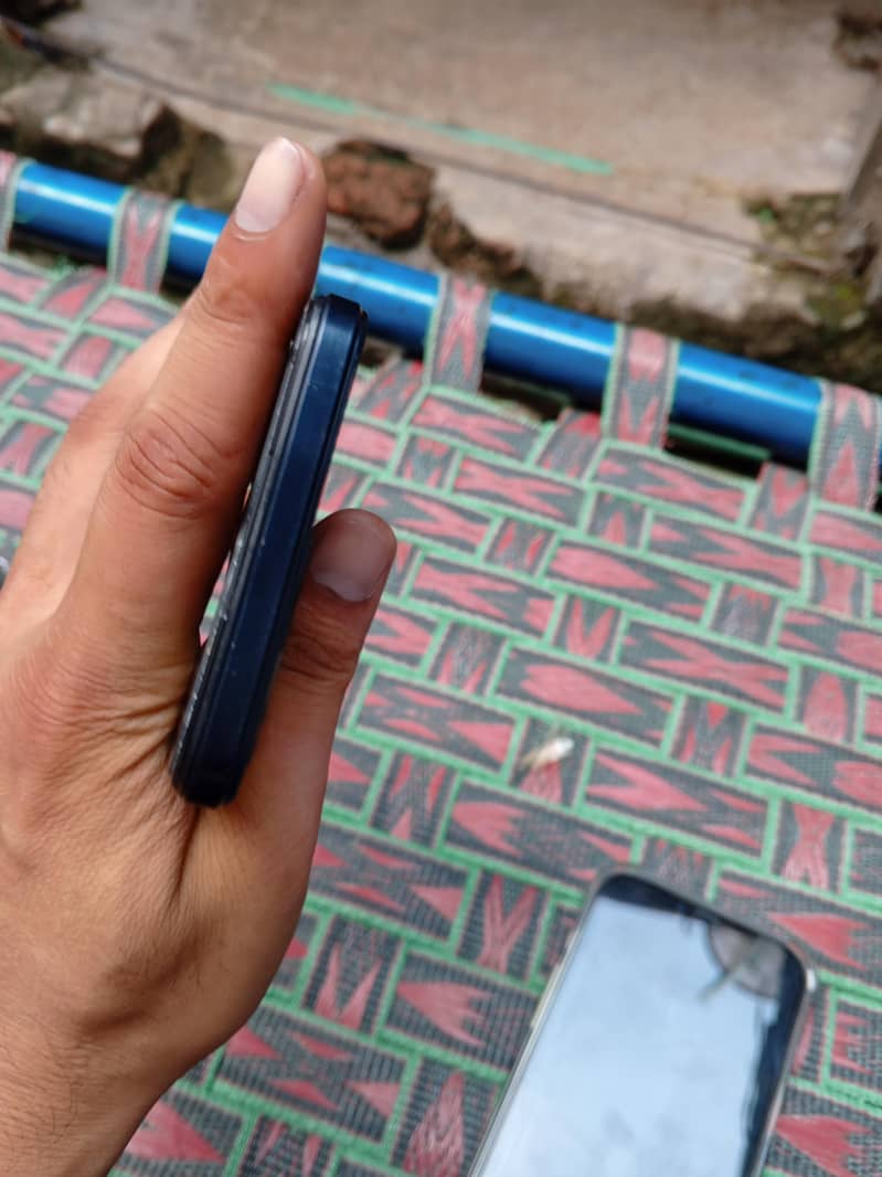 Infinix Note 12 4