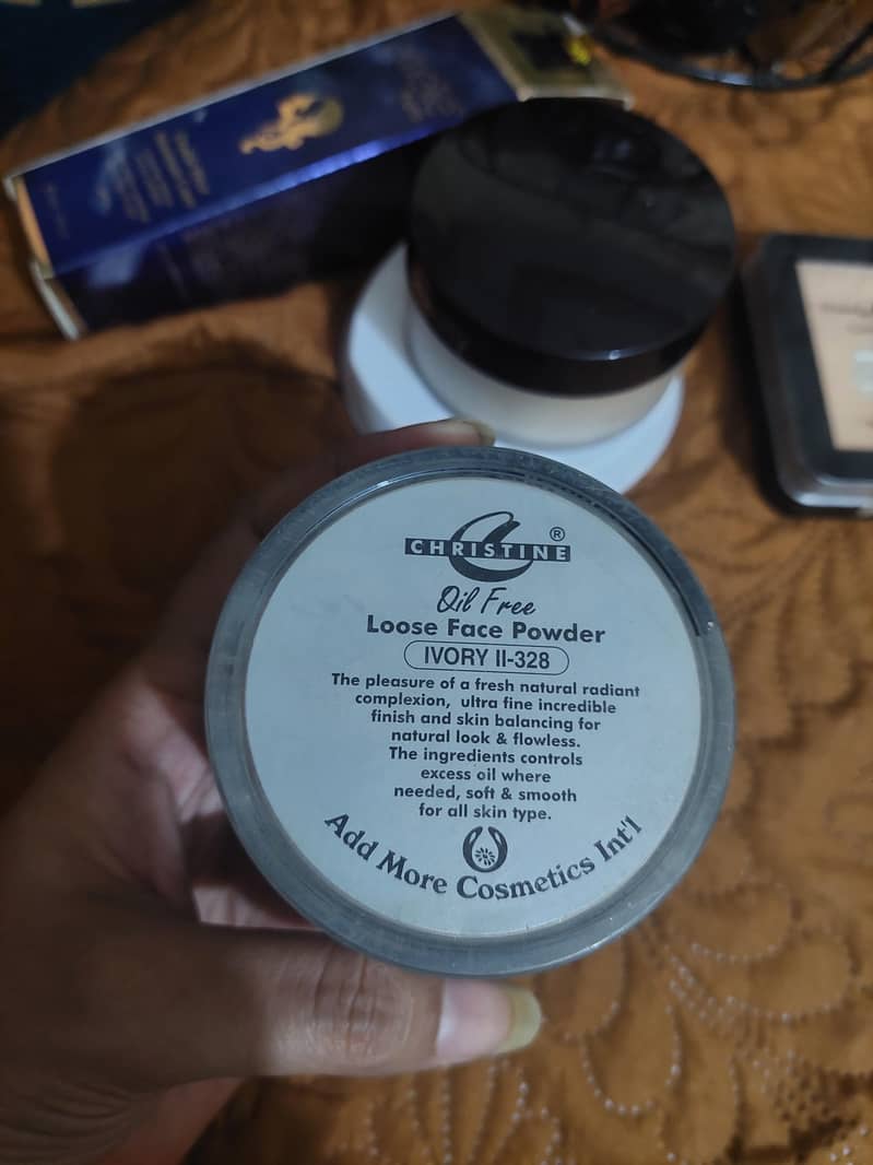 makeup deal slightly used 8