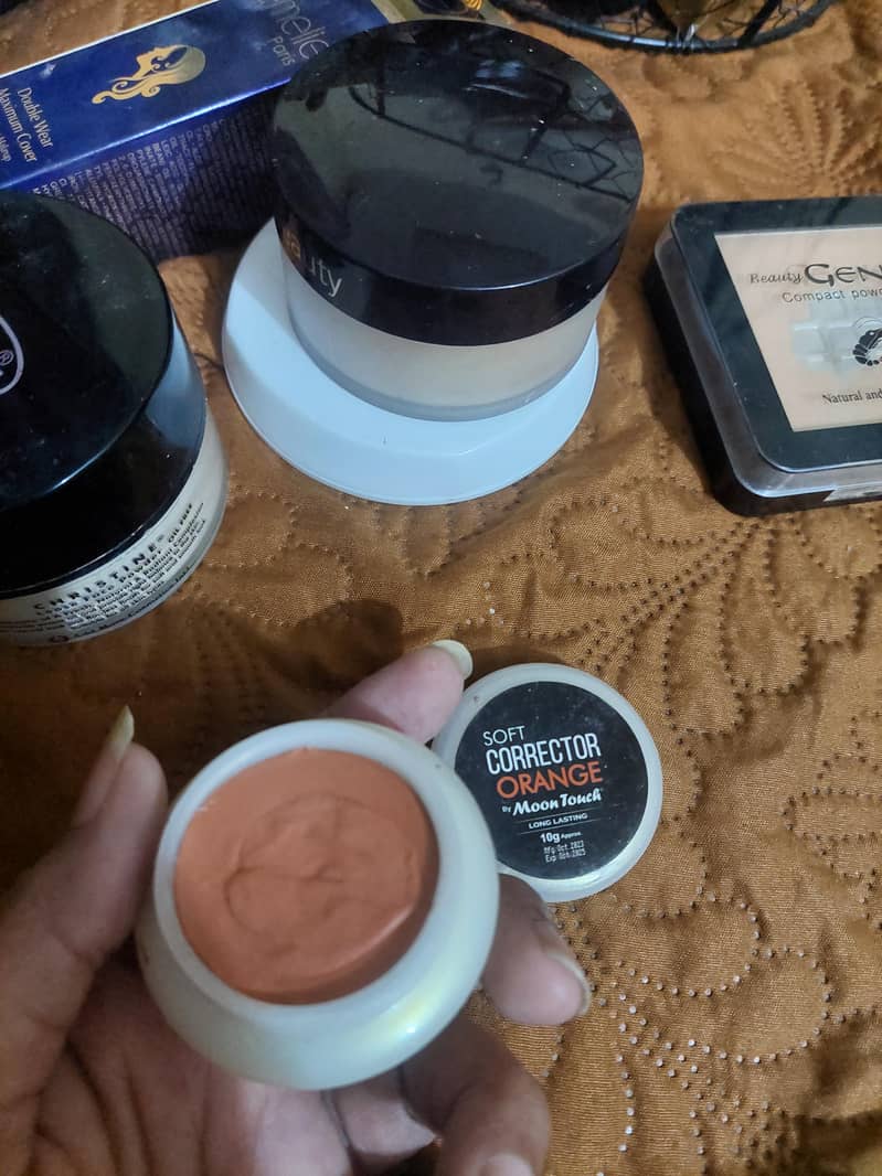 makeup deal slightly used 9