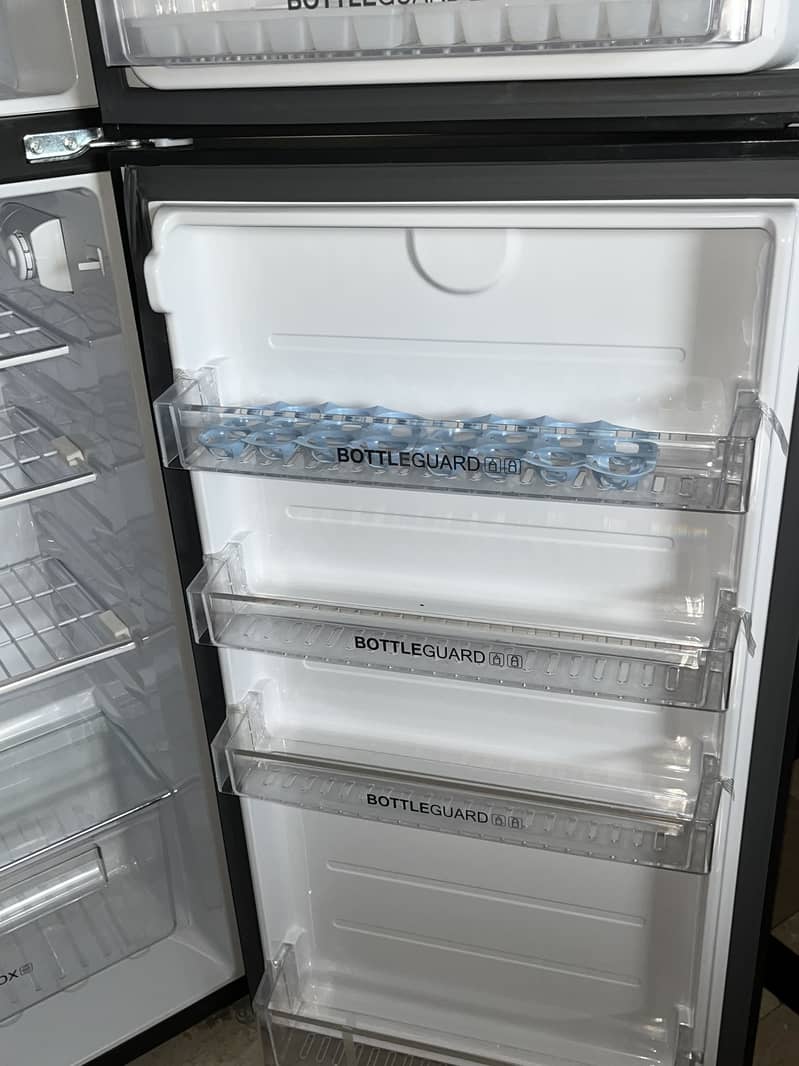 Dawlance refrigerator 10