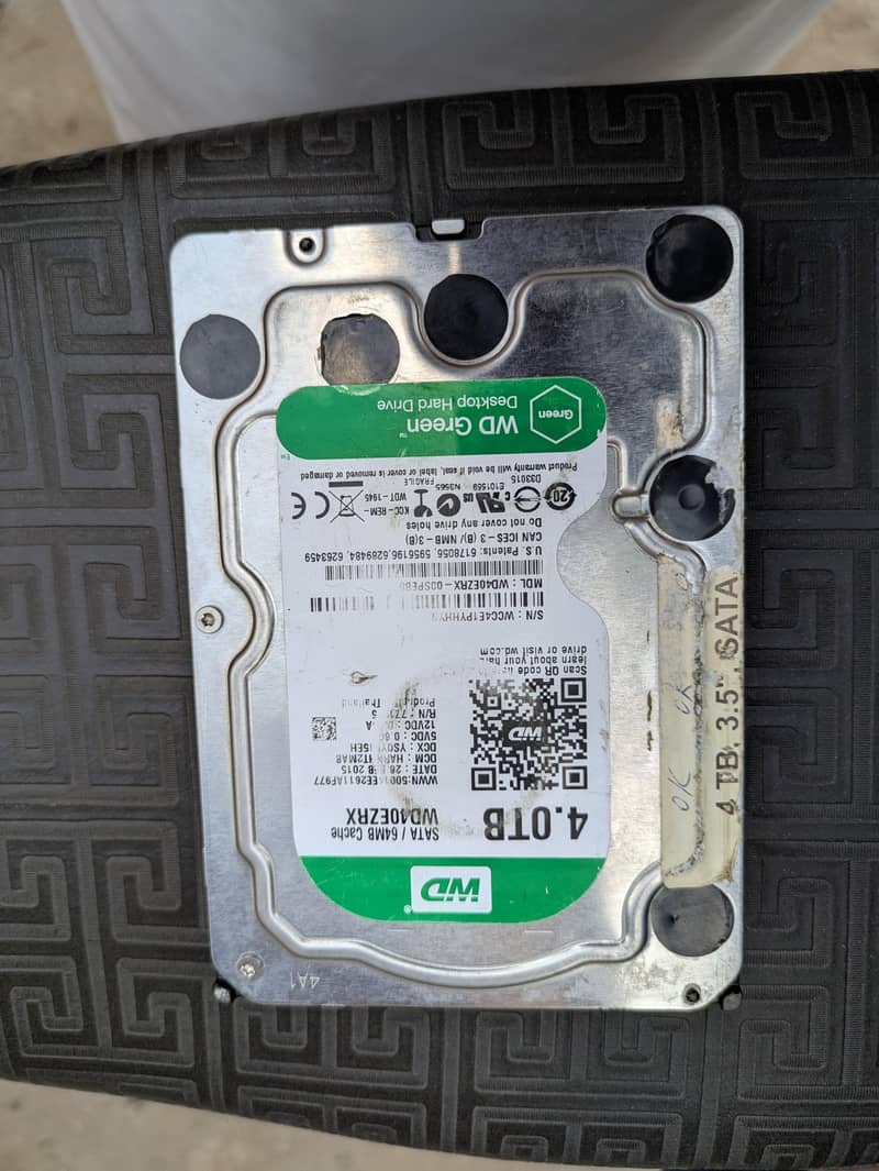 Hard disk 4TB pc 0