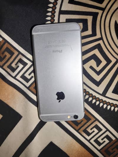 iPhone 6  03250700694