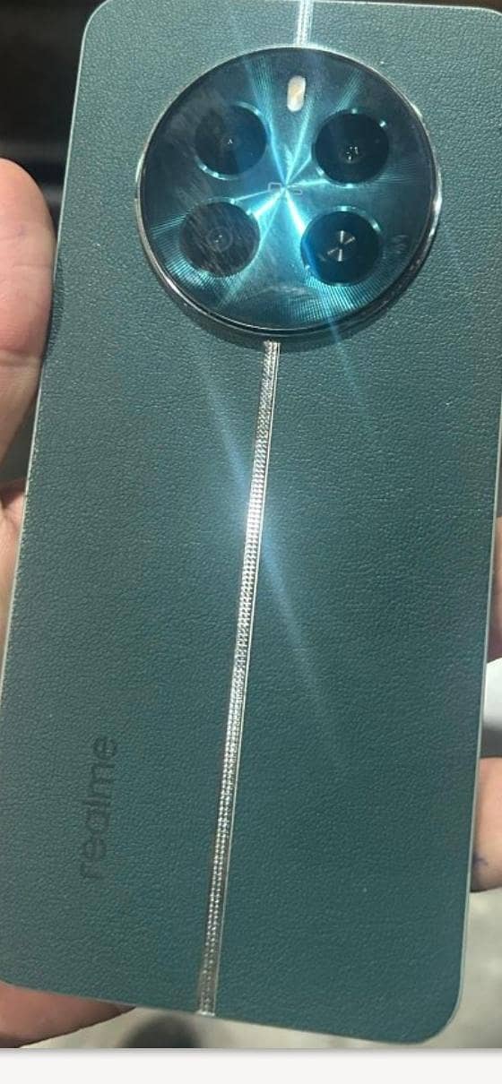 Realme 12 Plus 0