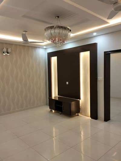 G-13 House For Sale Size 30x60 Ideal Location Owner Own Build Home Very Solid Build Structure