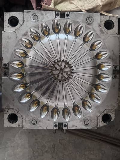 Disposable spoon mold /for sale
