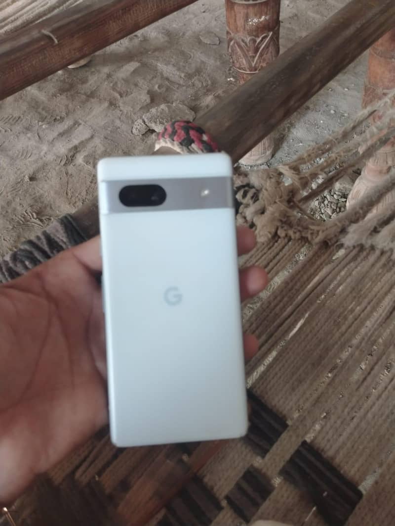 Google Pixel 7a 2