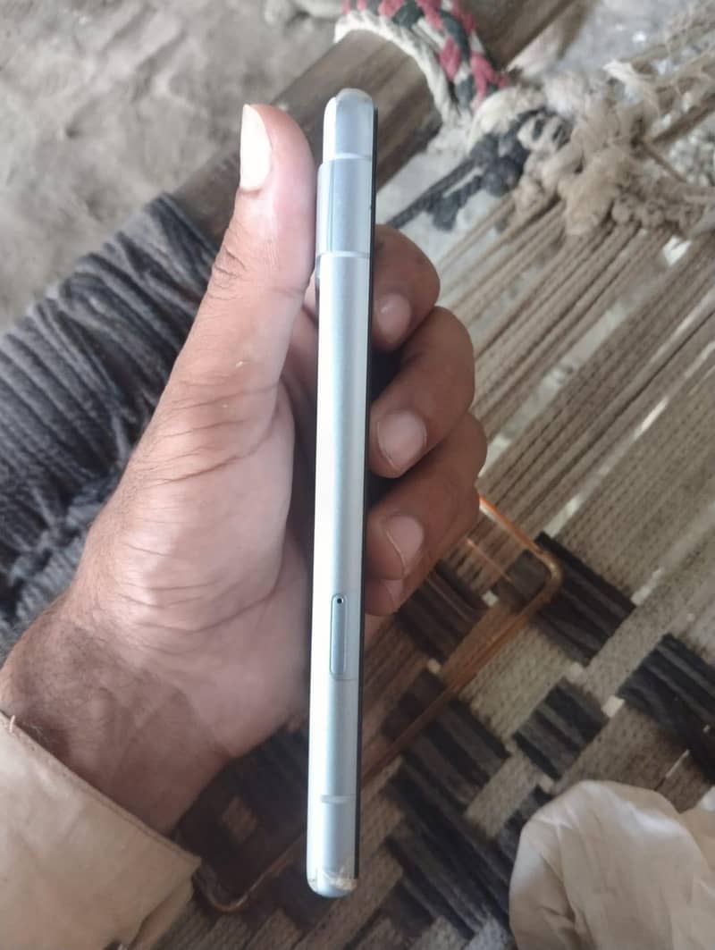 Google Pixel 7a 3