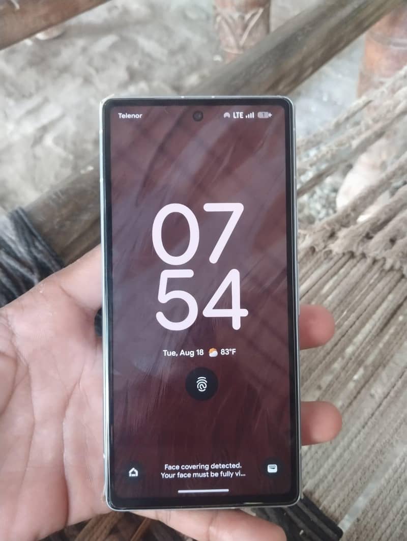 Google Pixel 7a 5