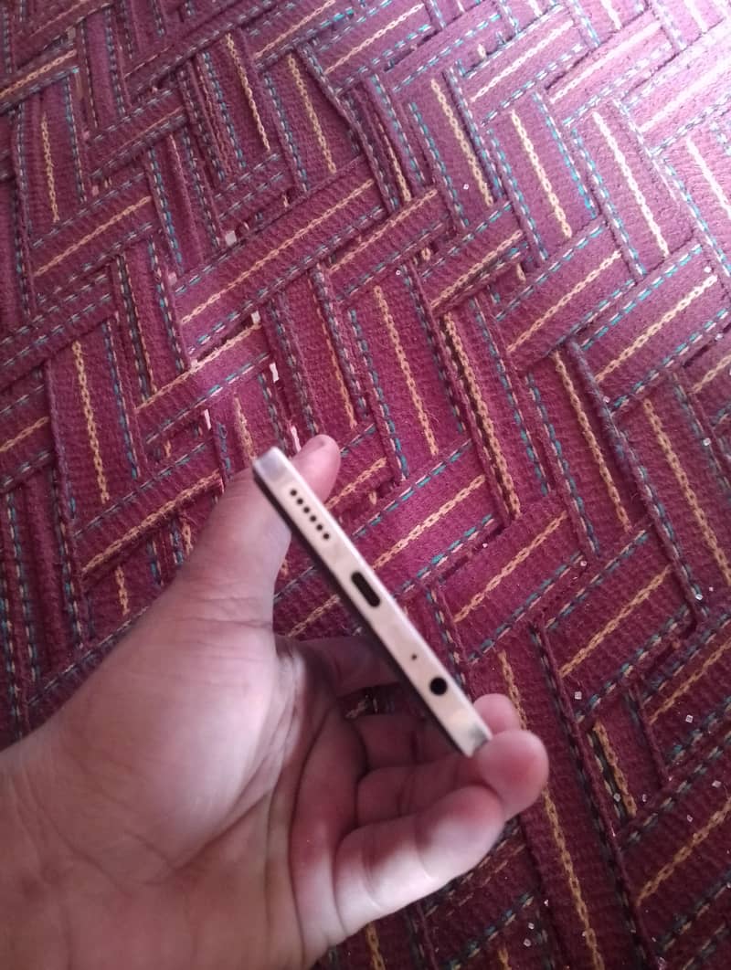 Tecno SPARK 30C 1